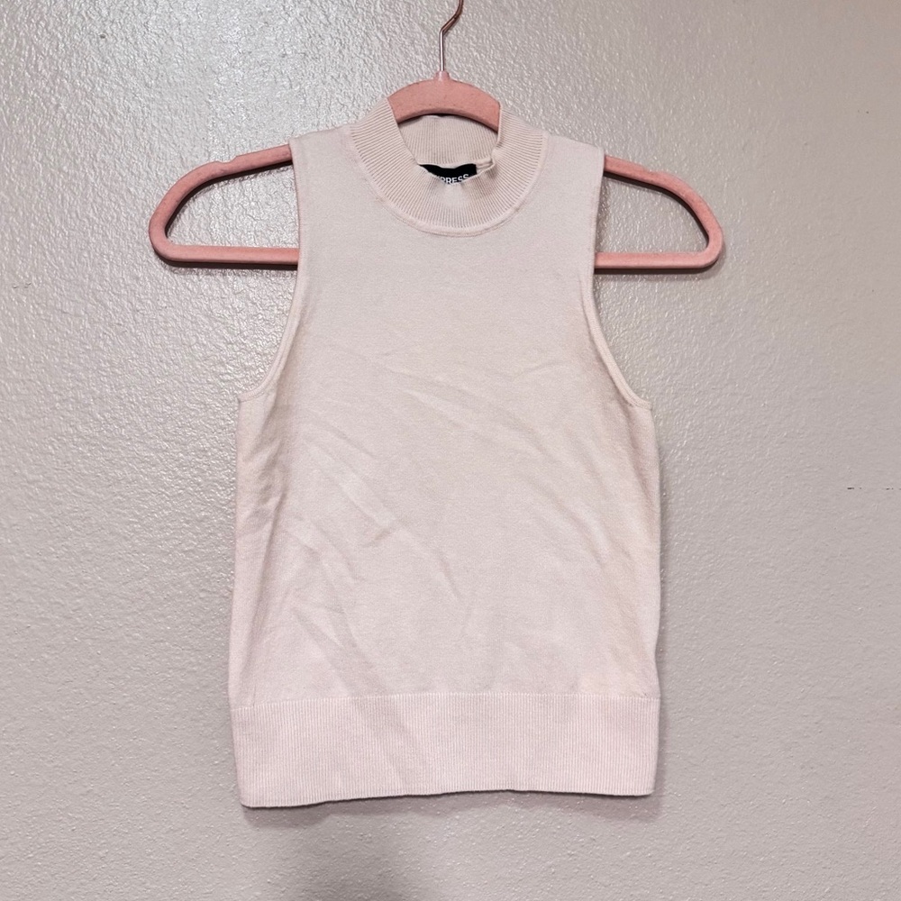 EXPRESS Sleeveless Cream Top modal & wool